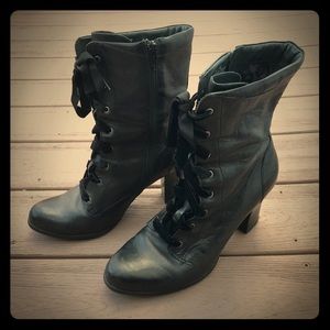 Born Fleming Tie Up Mid Calf Boot